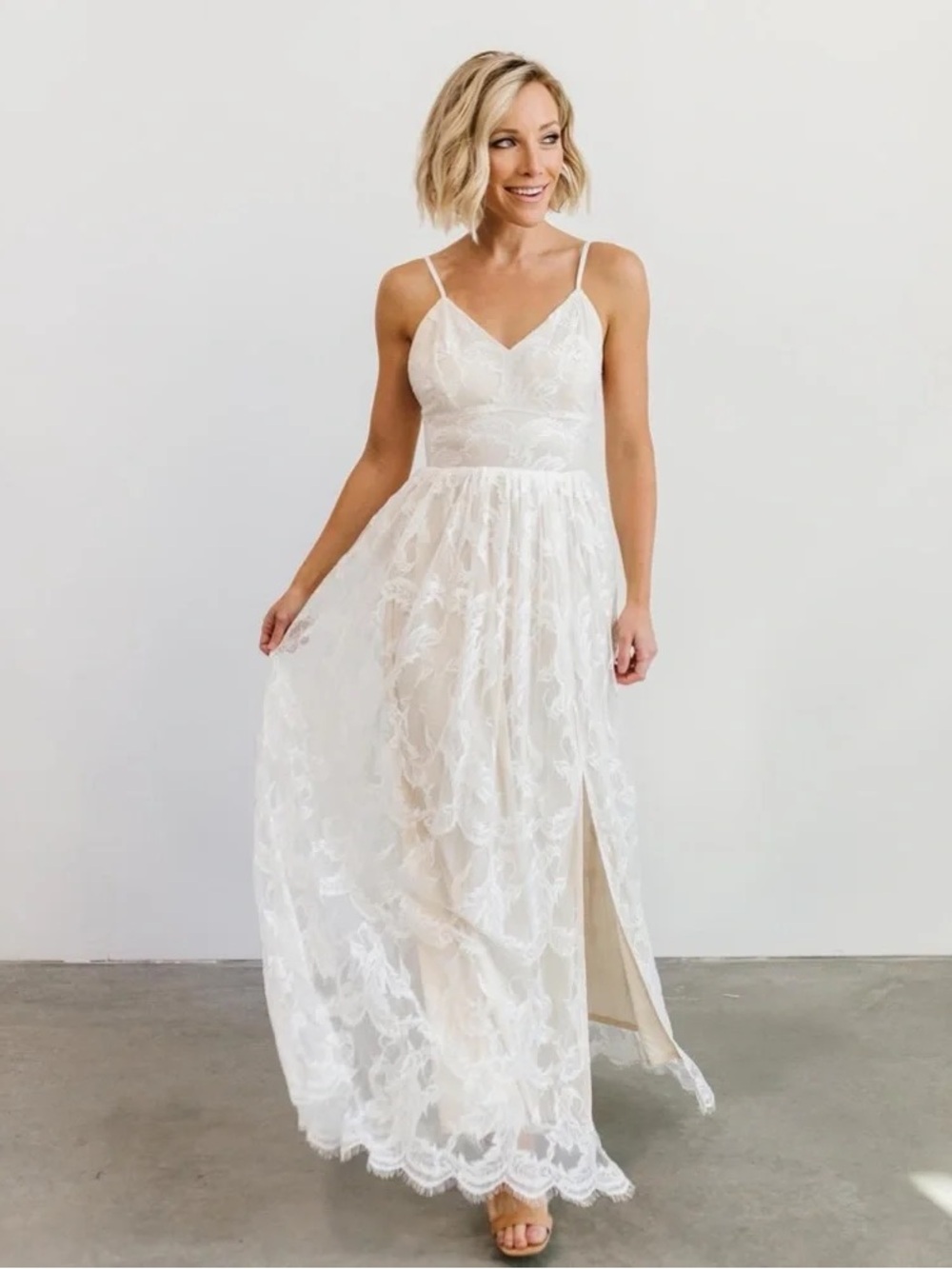 Baltic Born Cozette White Lace Maxi Gown NWT Size Small